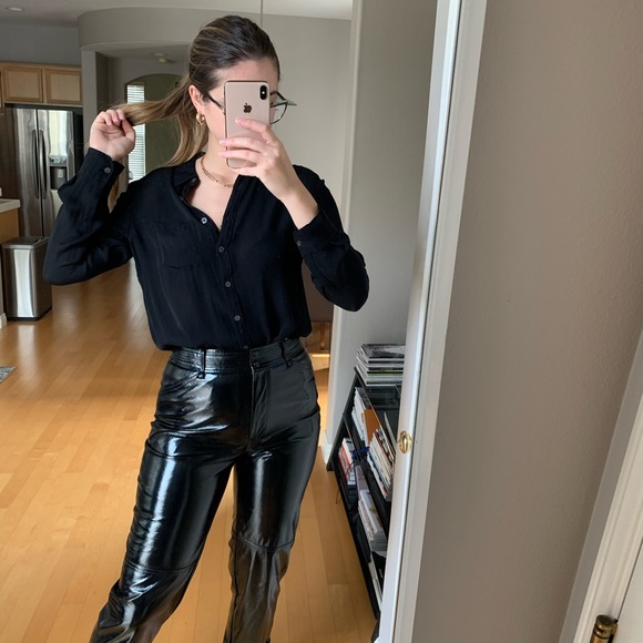 Aritzia Polyurethane Pant - Picture 4 of 14